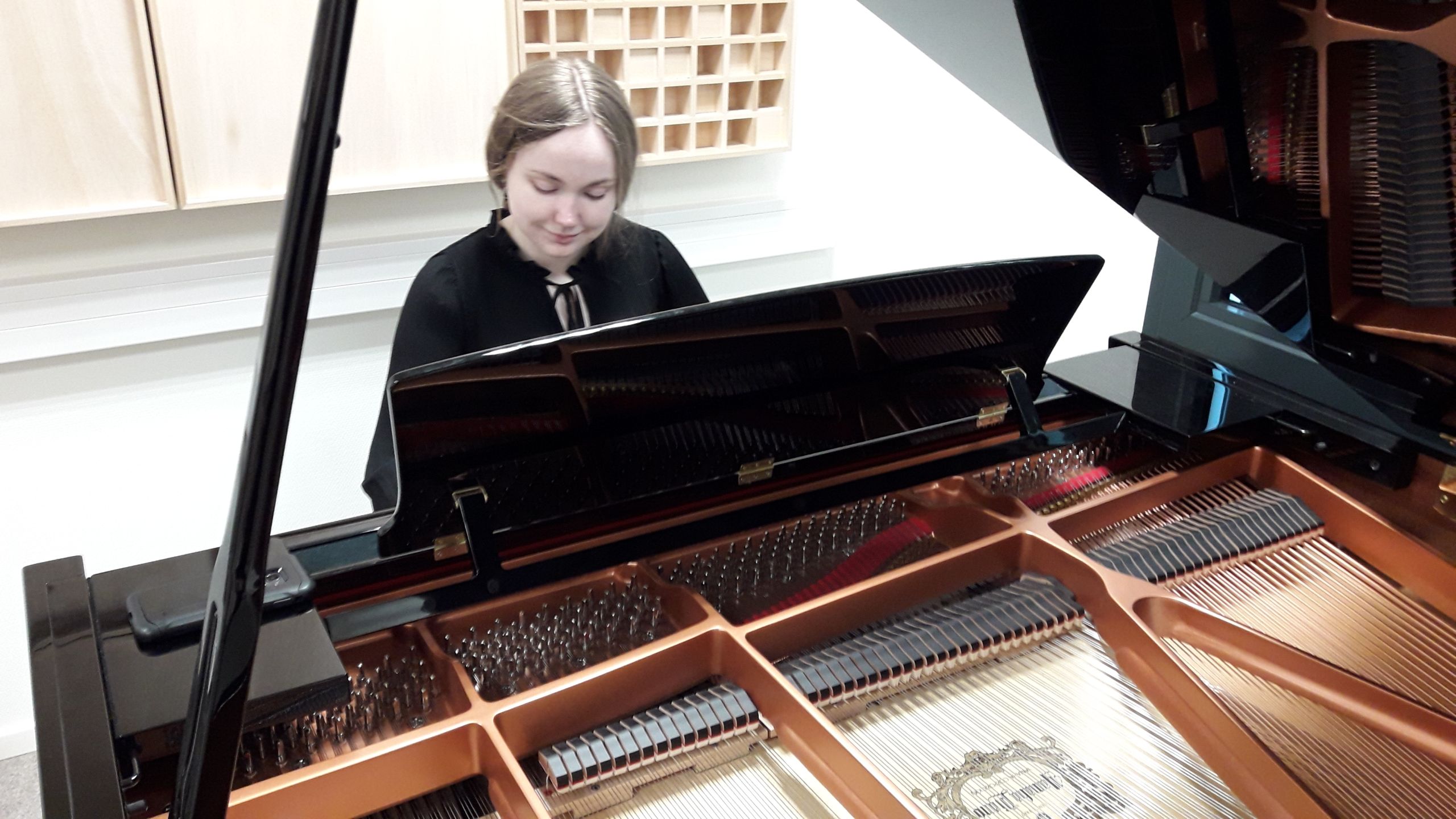 gunda_piano